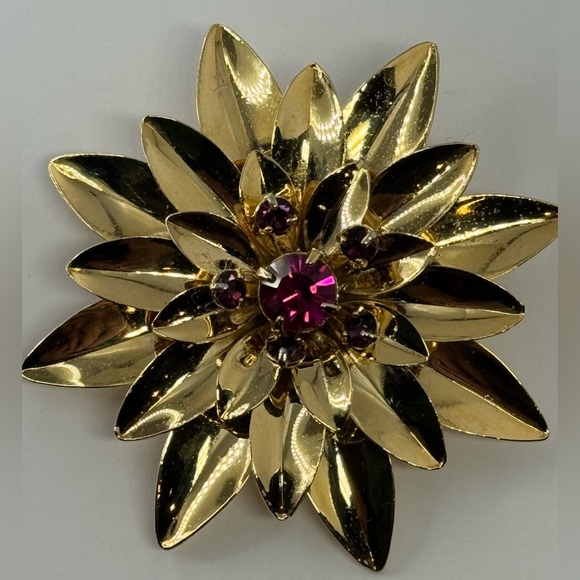 Source Unknown Jewelry - Floral Brooch with Purple Accents